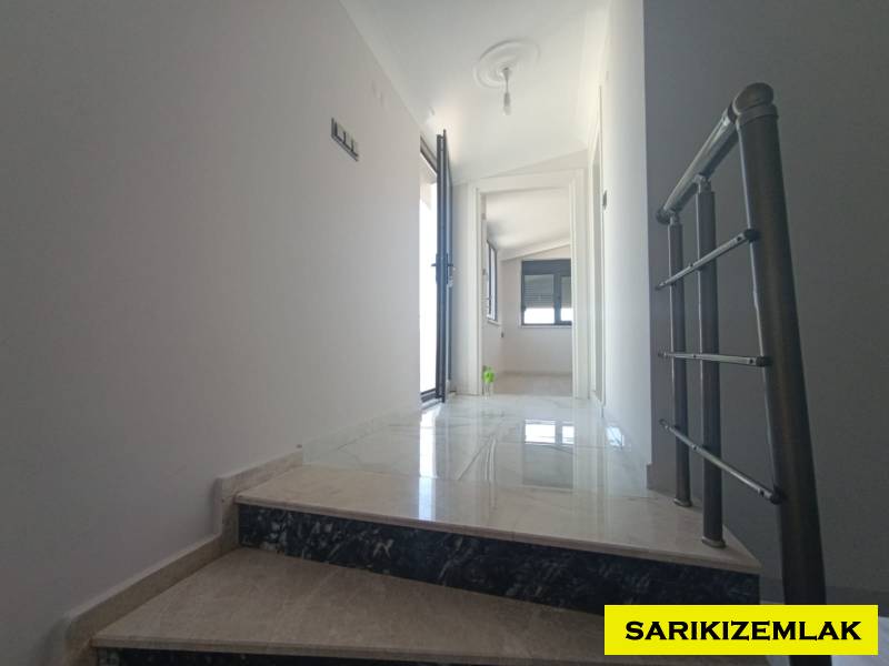 Edremit Altınkum Mah`da3+1  Daire. - 17